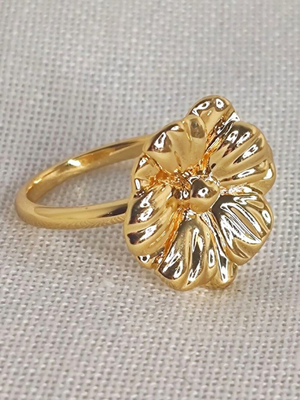Gorjana New 18k Gold Plated Brass Statement Cocktail Floral Camila Ring